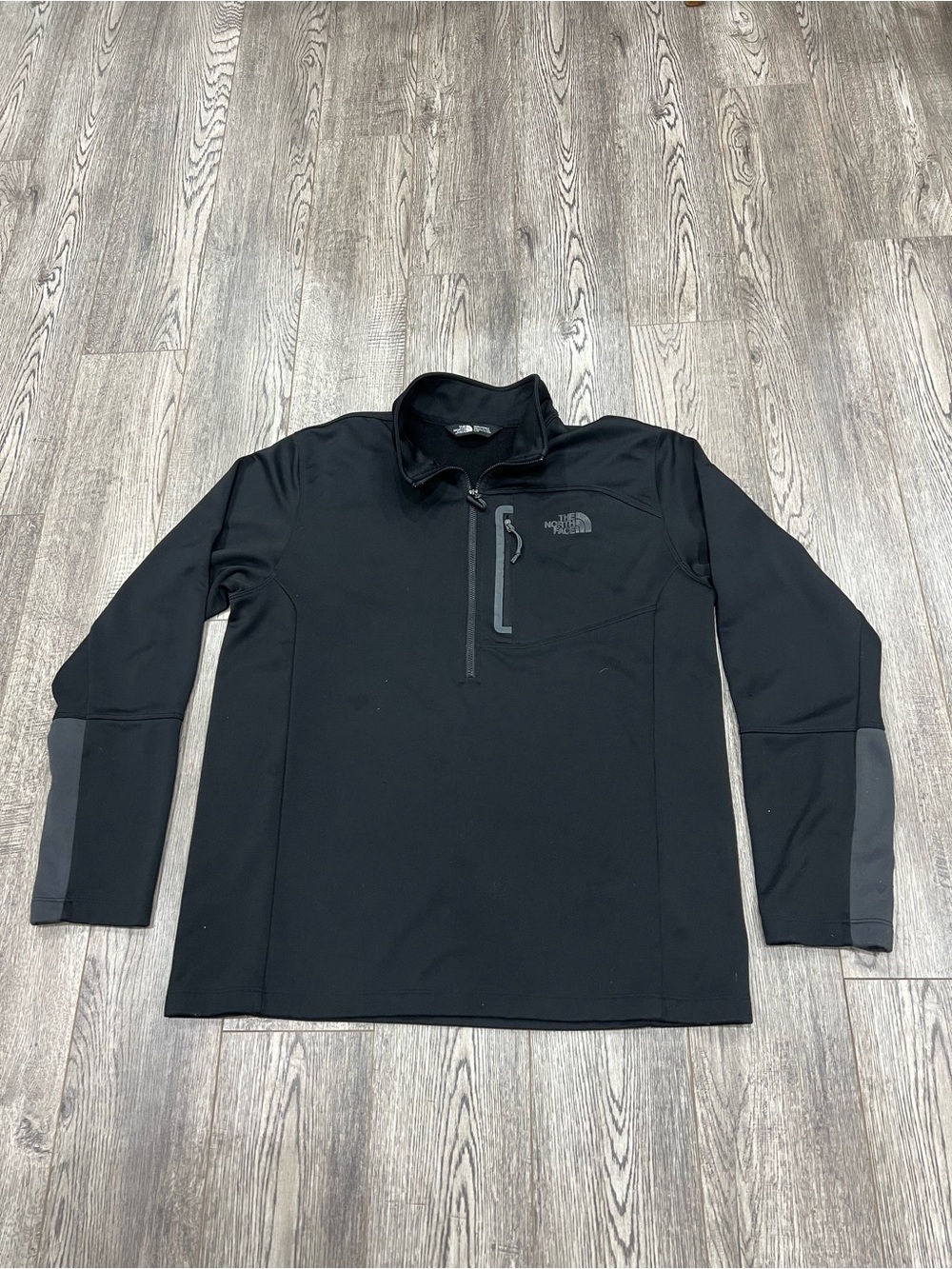 The North Face Apex 1/4 Zip Pullover – Black – Good Condition